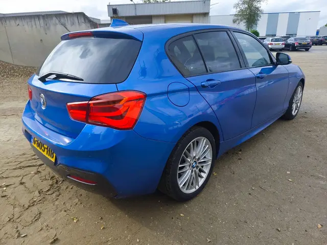 BMW 1 Serie 116i M Sport Edition 2019 Benzine 14