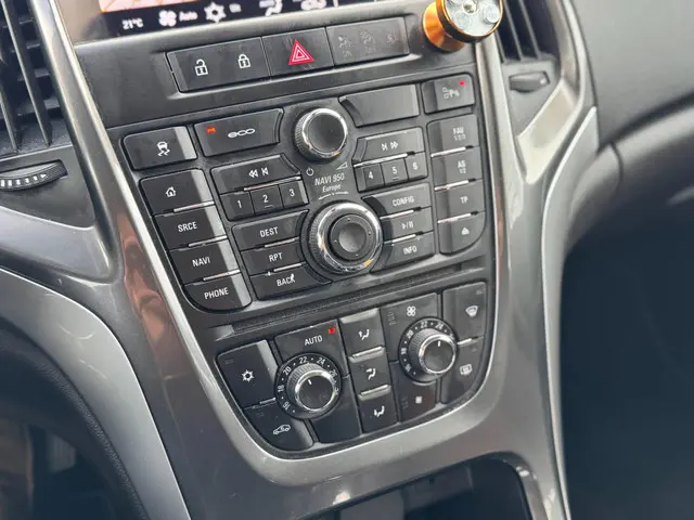 Opel Astra 1.4 Cosmo 1/2leer Nap Camera 2014 Benzine 14