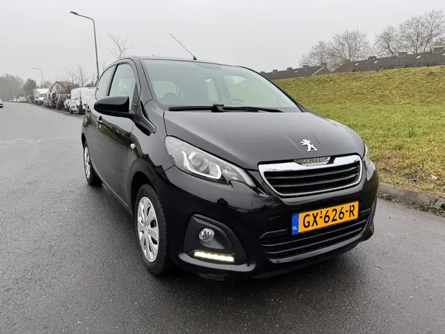 Peugeot 108 1.0 e-VTi Blue Lease 5Drs Airco 2015 Benzine 7
