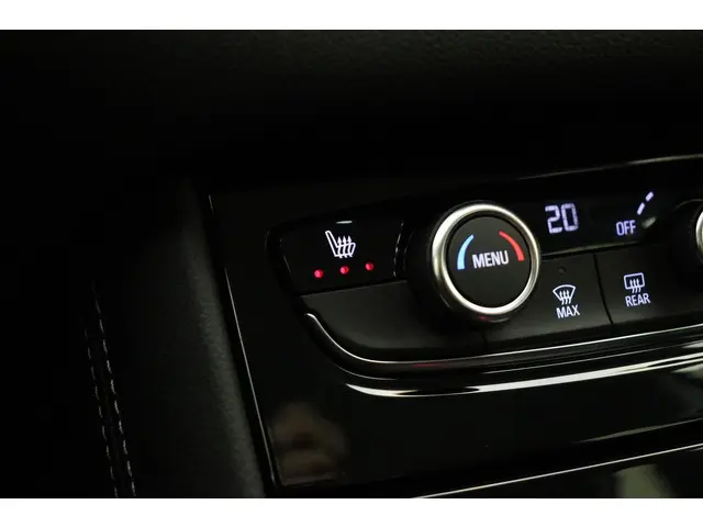 Opel Grandland 1.2 Turbo GS 2024 Benzine 22