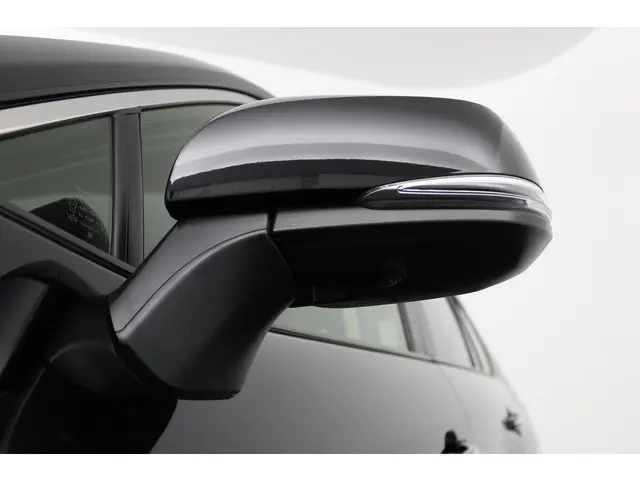 Toyota RAV4 2.5 Hybrid Executive 2021 Hybride Benzine 37