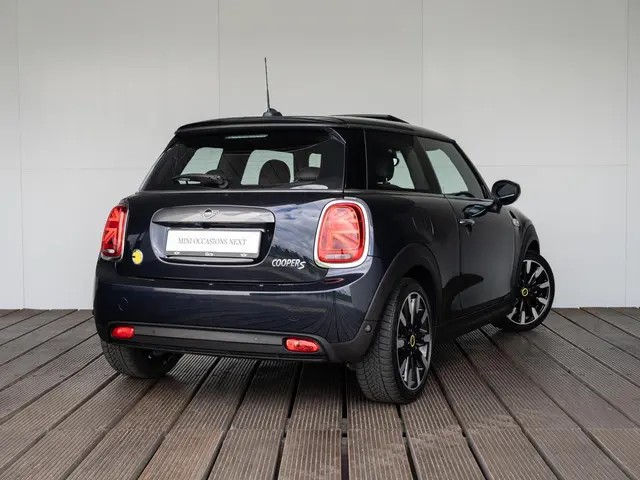 MINI Electric 3-deurs 2020 Elektrisch 2