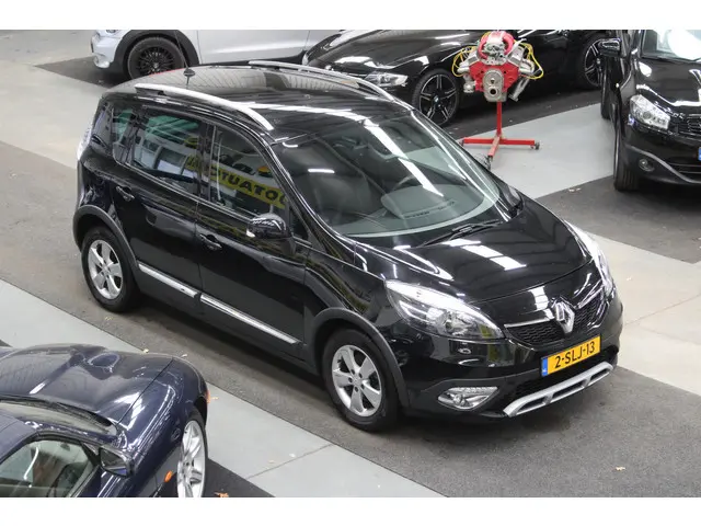 Renault Scénic Xmod 1.2 TCe Bose 2013 Benzine 30