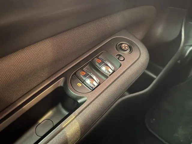 MINI Clubman Mini 1.5 One 2016 Benzine 28