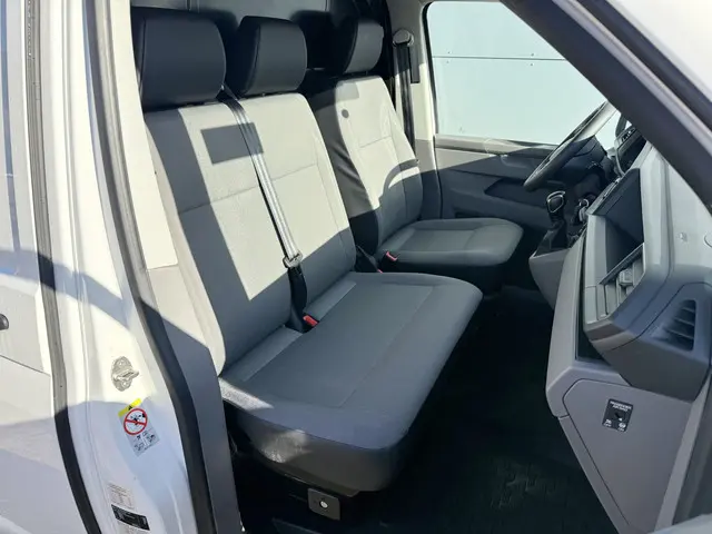 Volkswagen e-Transporter 113PK 2022 Elektrisch 8