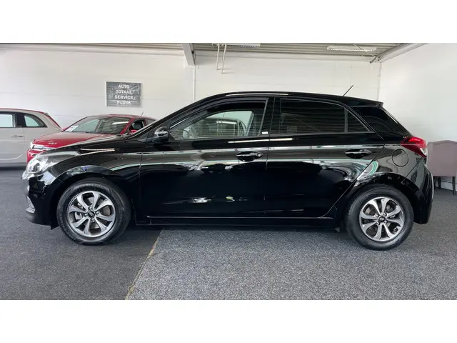 Hyundai i20 1.0 T-GDI Comfort 2018 Benzine 4