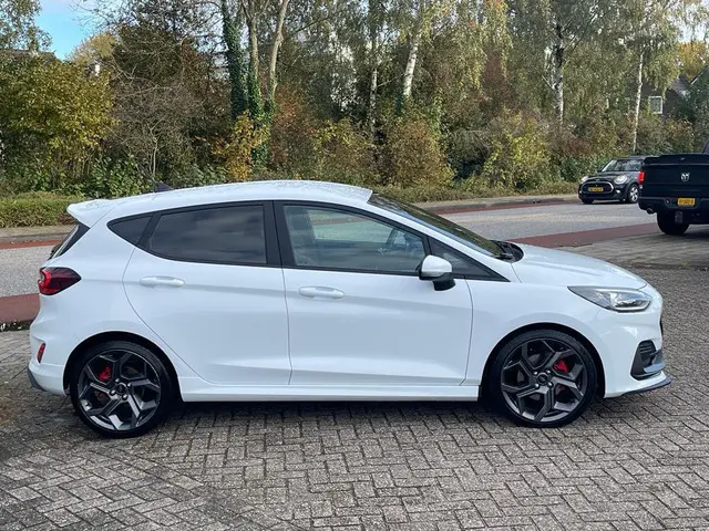 Ford Fiesta 2