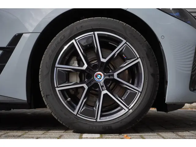 BMW i4 Gran Coupé eDrive40 2022 Elektrisch 6