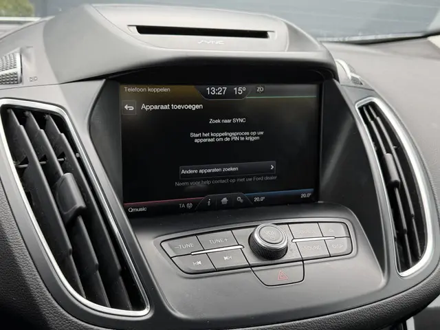 Ford C-MAX 1.0 Titanium 2015 Benzine 20