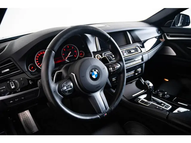 BMW 5 Serie Touring M550xd 2016 Diesel 21