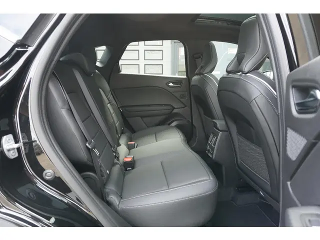 Mitsubishi ASX 1.8 HEV AT Instyle 2025 Hybride Benzine 38