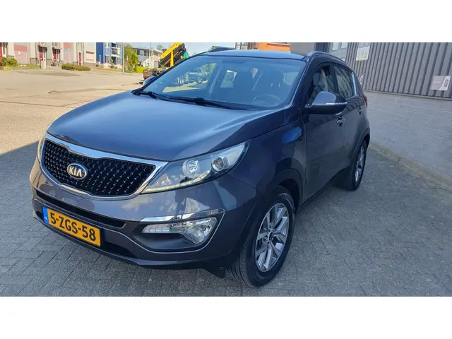 Kia Sportage 1.6 GDI BusinessLine 2015 Benzine 2