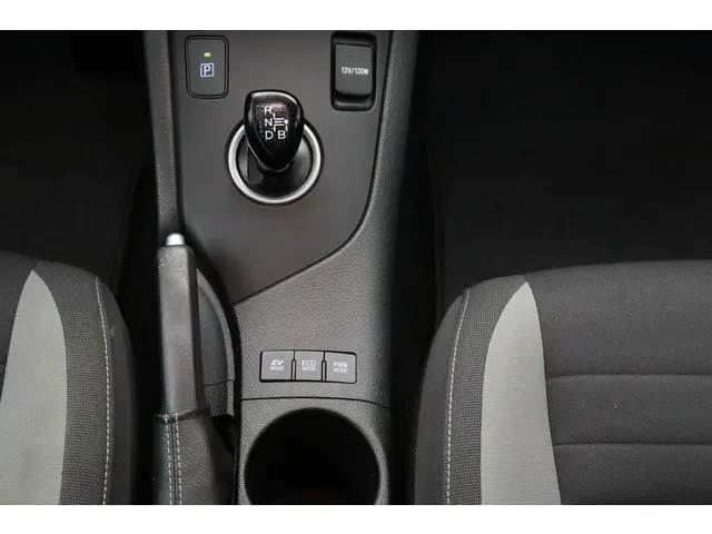Toyota Auris 1.8 Hybrid Lease Pro 2015 Hybride Benzine 20