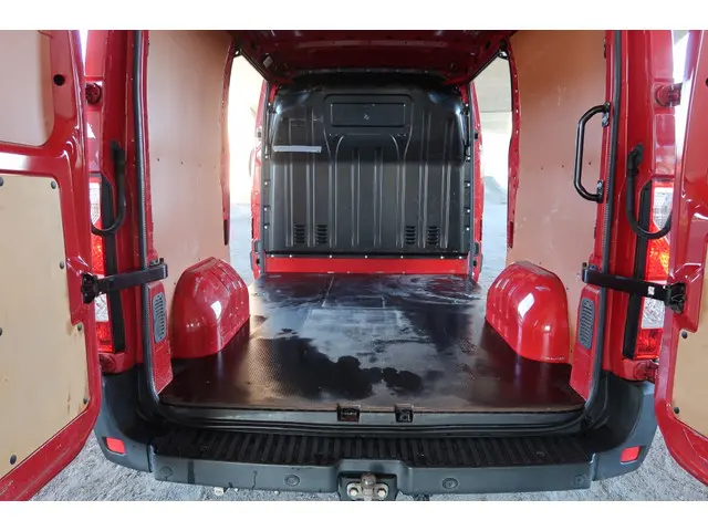 Opel Movano 2.3 Turbo L1H2 Slechts: 43.564 km 2020 Diesel 8