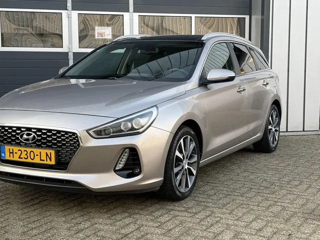 Hyundai i30 Wagon 1.4 T-GDI Comfort 2018 Benzine 4