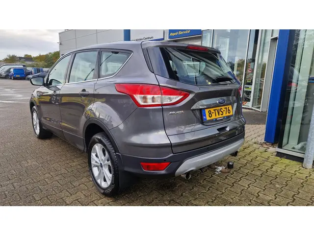 Ford Kuga 1.6 Titanium 2014 Benzine 3