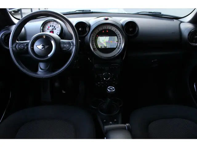 MINI Countryman 1.6D | Xenon | Clima | Origineel NL 2014 Diesel 4