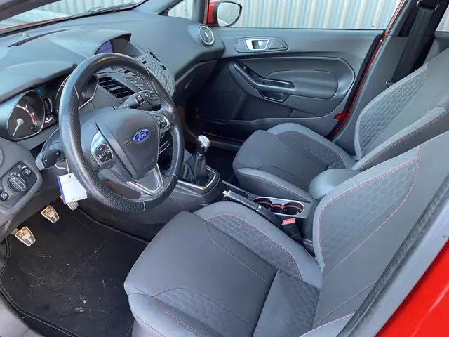 Ford Fiesta 1.0 EcoBoost ST Line 2017 Benzine 3