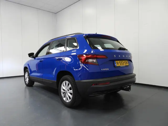 Škoda Karoq 1.0 TSI Business Edition 2022 Benzine 3