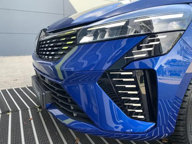 Renault Clio 1.0 TCe 90 GPF techno 2025 Benzine 23