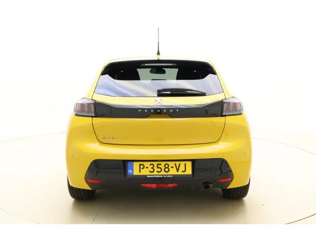 Peugeot 208 1.2 PureTech Allure Pack 2022 Benzine 10