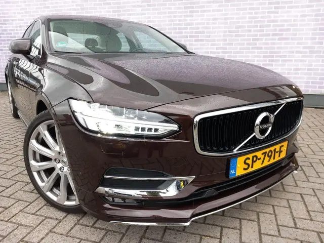 Volvo S90 2