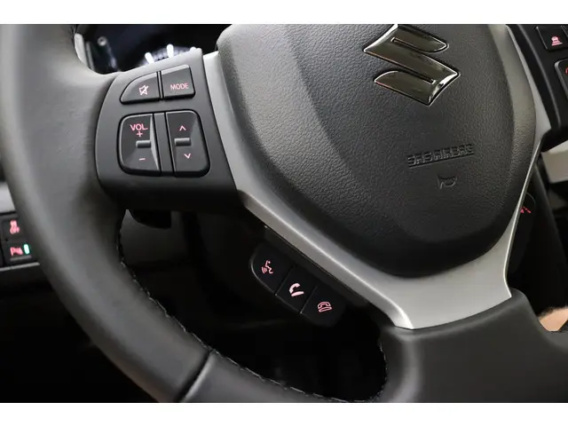 Suzuki Vitara 1.5 Hybrid Style 2026 Hybride Benzine 24