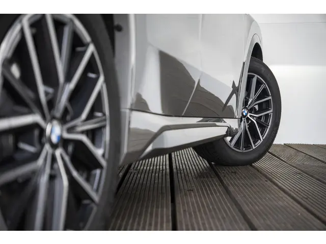 BMW X1 18i sDrive Aut. 2024 Benzine 64