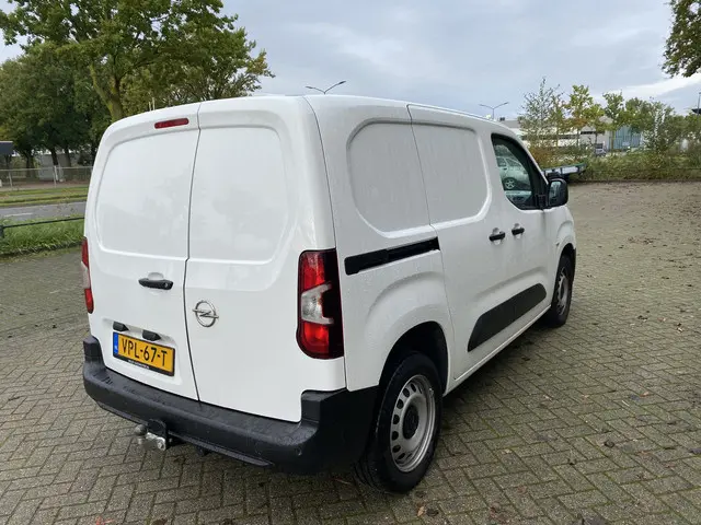 Opel Combo 1.5D L1H1 Edition 2022 Diesel 7