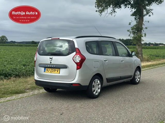 Dacia Lodgy 1.6 MPi 5p. Airco NAP tellerstand 2013 Benzine 9