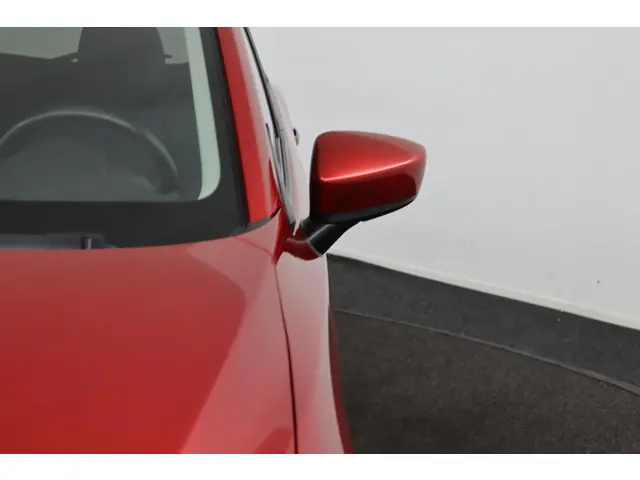 Mazda 2 1.5 Skyactiv-G GT-M Line 2016 Benzine 35