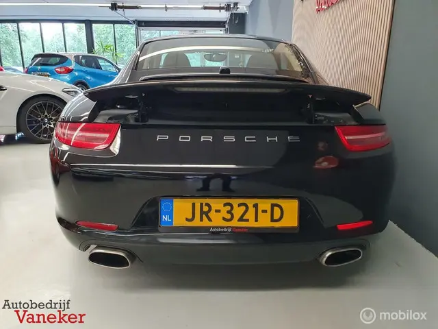 Porsche 911 Carrera 2013 Benzine 10