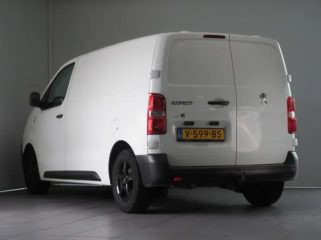 Peugeot Expert 226S 1.6 BlueHDI 95 Pro 2016 Diesel 3