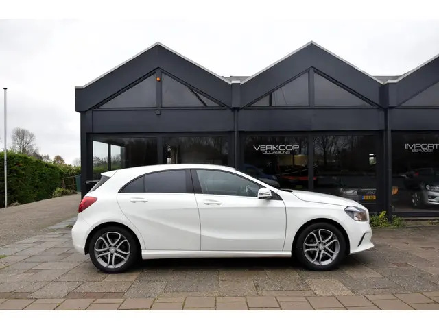 Mercedes-Benz A-Klasse 160 2016 Benzine 5
