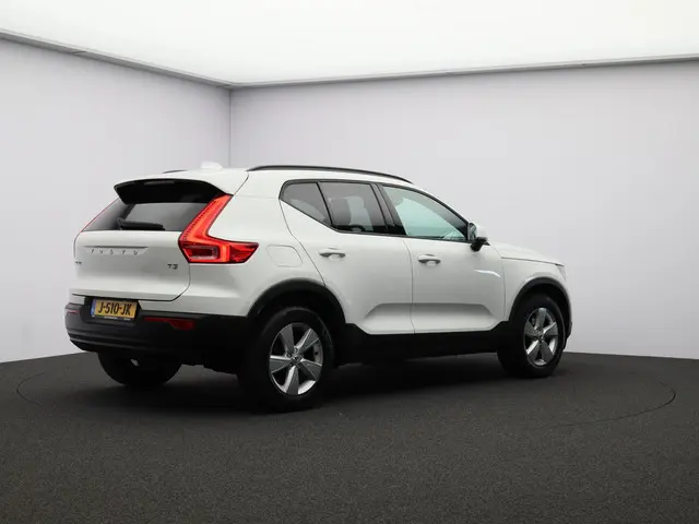 Volvo XC40 T3 Automaat 2019 Benzine 2