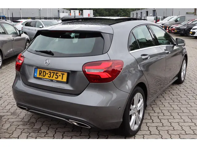 Mercedes-Benz A-Klasse 200 d Prestige 2016 Diesel 5