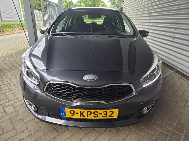 Kia cee'd Sportswagon 1.6 GDI Comfort Pack 2013 Benzine 8