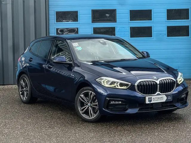 BMW 1 Serie 118i Executive Edition 2019 Benzine 9