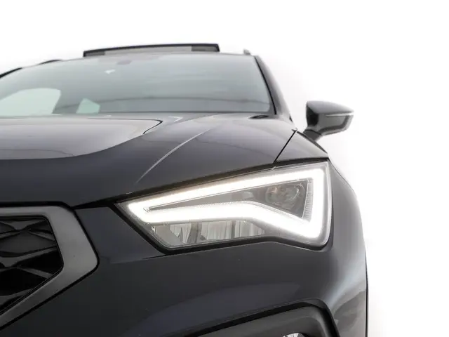 SEAT Ateca 1.5 TSI FR Business Intense 2021 Benzine 35