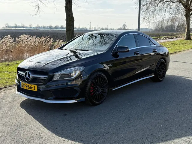 Mercedes-Benz CLA