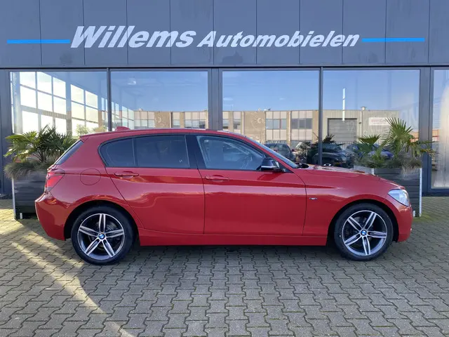 BMW 1 Serie 118i High Executive M-PAKKET 2012 Benzine 4