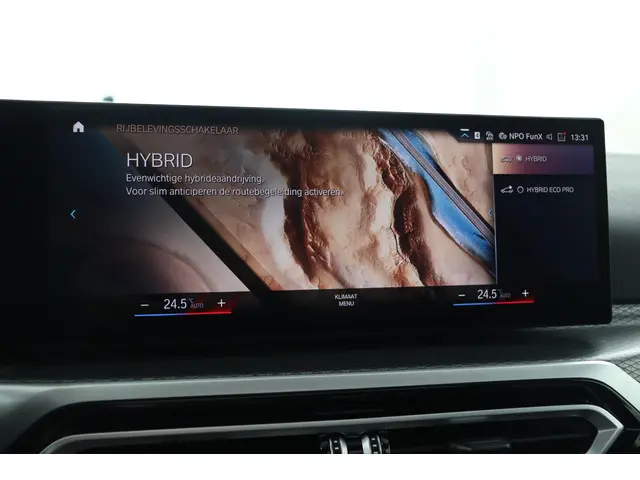 BMW 3 Serie 320e 2024 Hybride Benzine 65