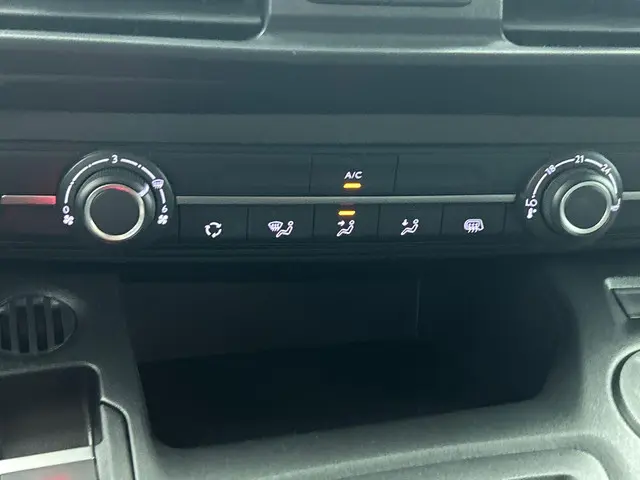 Opel Combo 1.5 BlueHDi 130 S&S L2 2024 Diesel 23