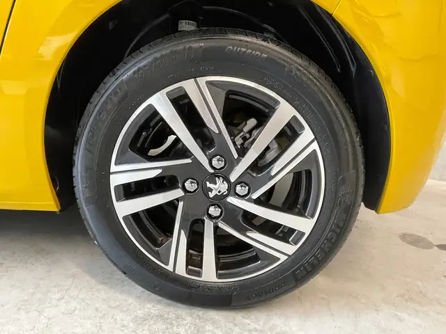 Peugeot 208 1.2 Turbo Allure 102 PK 2020 Benzine 6