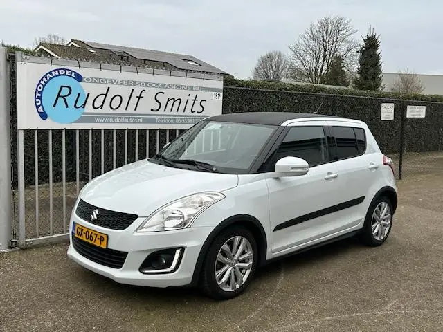 Suzuki Swift 1.2 Exclusive EASSS 2015 Benzine