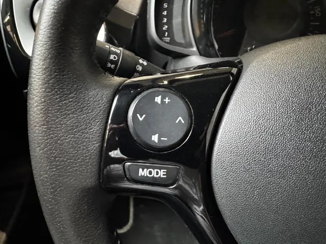Toyota Aygo 1.0 VVT-i x-joy 2018 Benzine 25