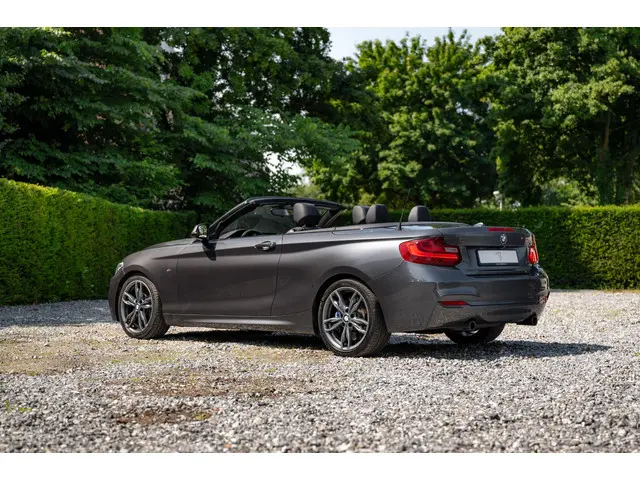 BMW 2 Serie Cabrio M235i 2015 Benzine 24
