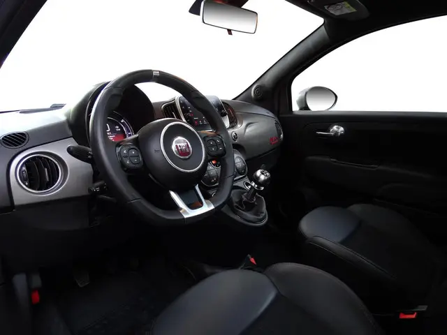 Fiat 500 1.0 Hybrid Sport 2021 Benzine 20