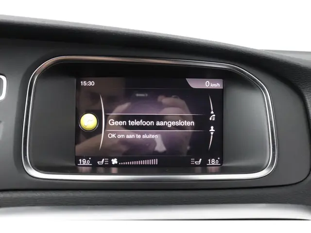 Volvo V40 1.5 T3 R-Design 2019 Benzine 21