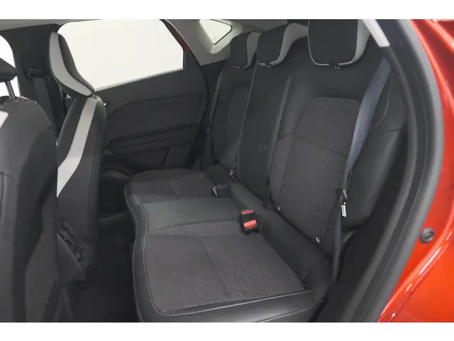 Renault Captur TCe 90 Techno 2024 Benzine 27